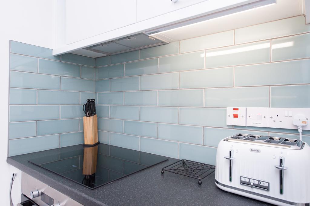 رامْسْغيت Two Bed Ground Floor Apartment, Sleeps Six, Free Parking And High Speed Wifi المظهر الخارجي الصورة
